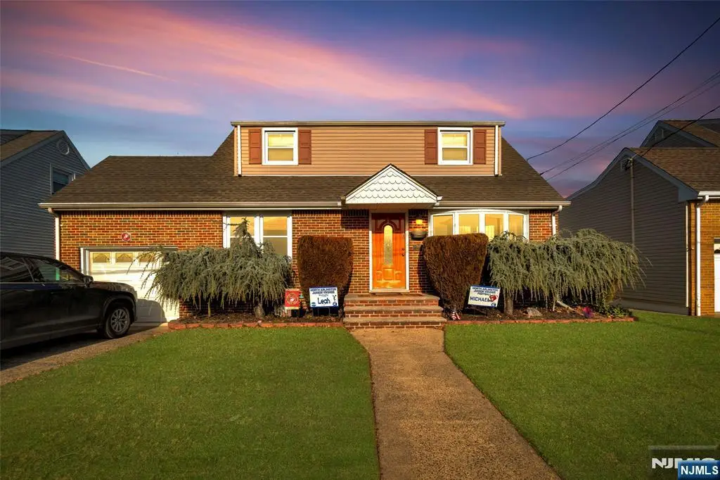 20 Bergen Avenue, North Arlington, NJ 07031 - #1