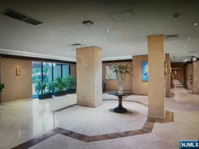 300 Winston Drive 207, Cliffside Park, NJ 07010 - #2