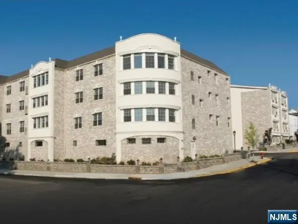 132 Union Avenue 405A, East Rutherford, NJ 07073 - #1