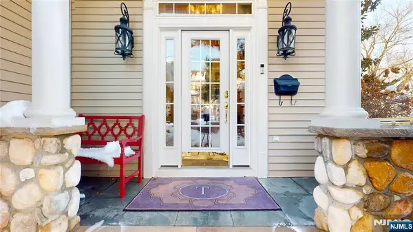 130 Irving Street, Leonia, NJ 07605