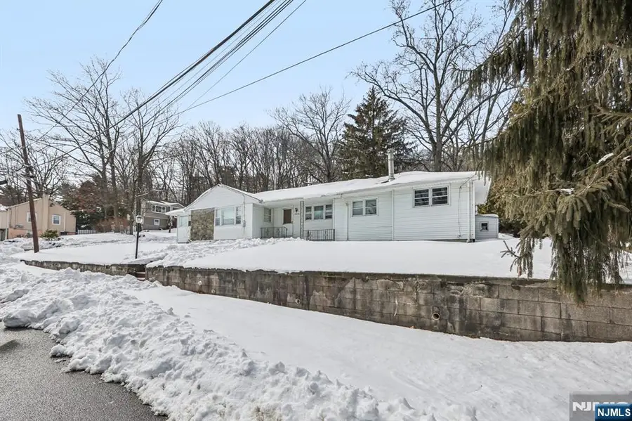 33 Lotz Street, North Haledon, NJ 07508 - #2