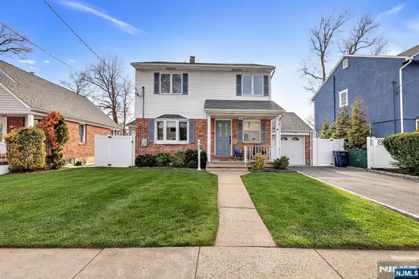 119 Sussex Road, Bergenfield, NJ 07621