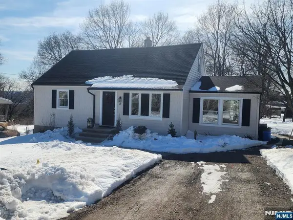 28 School Street, North Haledon, NJ 07508