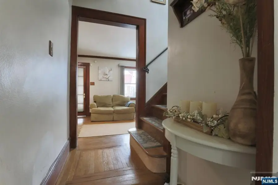 24 Hewitt Avenue, Belleville, NJ 07109 - #3