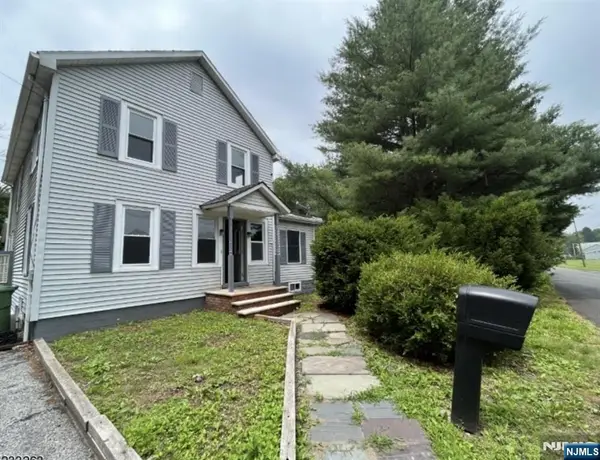 60 Vail Road, Blairstown, NJ 07832