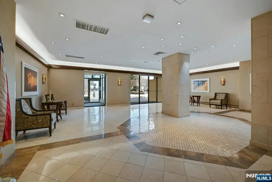 300 Winston Drive 919, Cliffside Park, NJ 07010 - #2