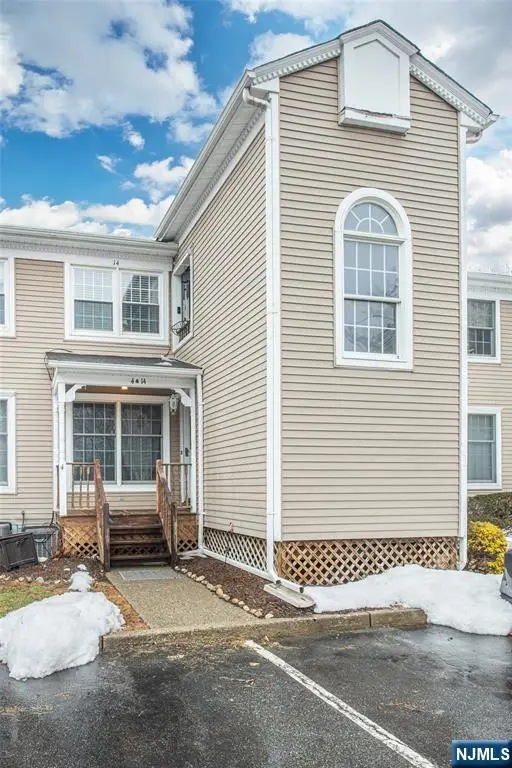 120 Willard Street 14, Pompton Lakes, NJ 07442 - #2