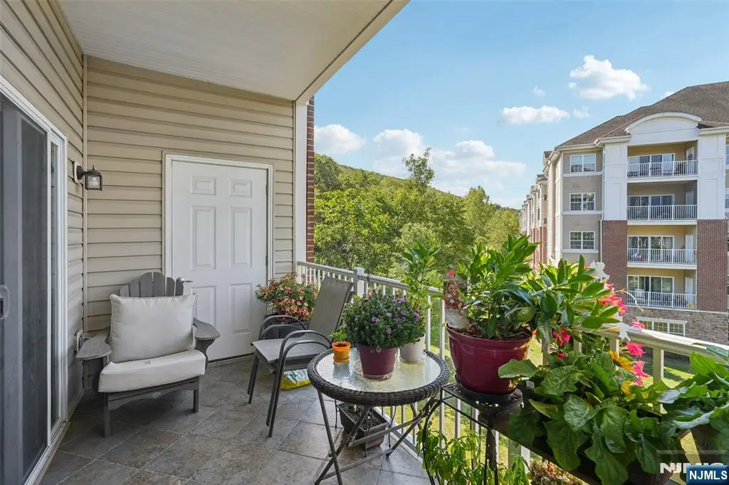 2217 Warrens Way, Wanaque, NJ 07465 - #1