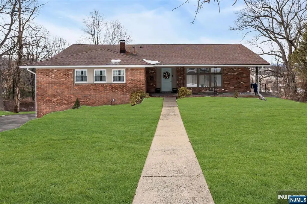 4 Korwel Court, West Orange, NJ 07052 - #1