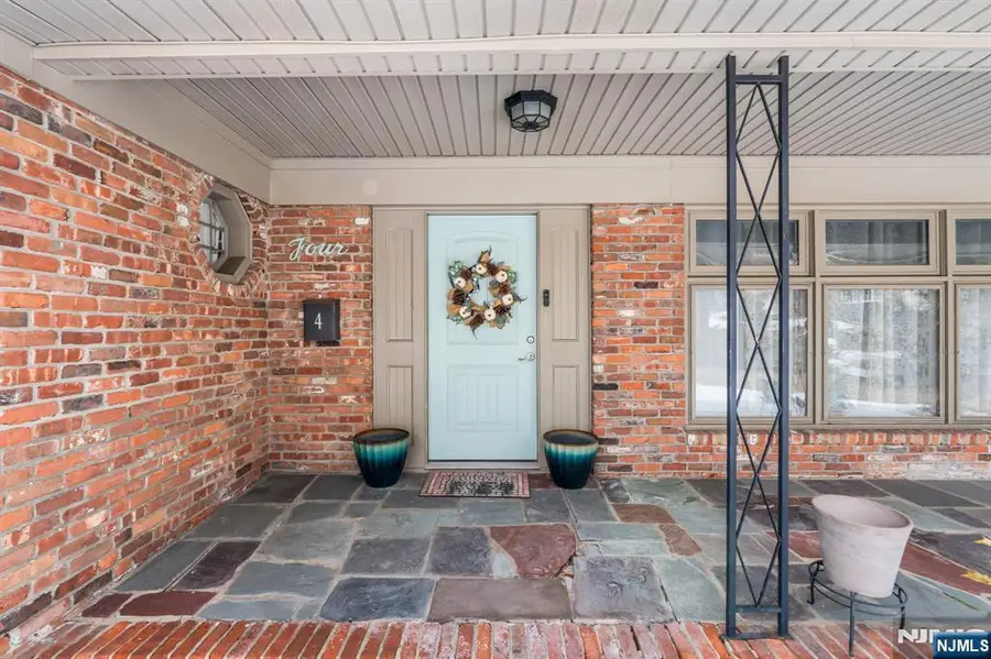 4 Korwel Court, West Orange, NJ 07052 - #2