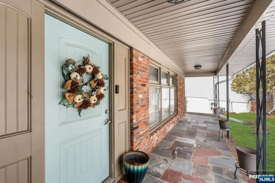 4 Korwel Court, West Orange, NJ 07052 - #3