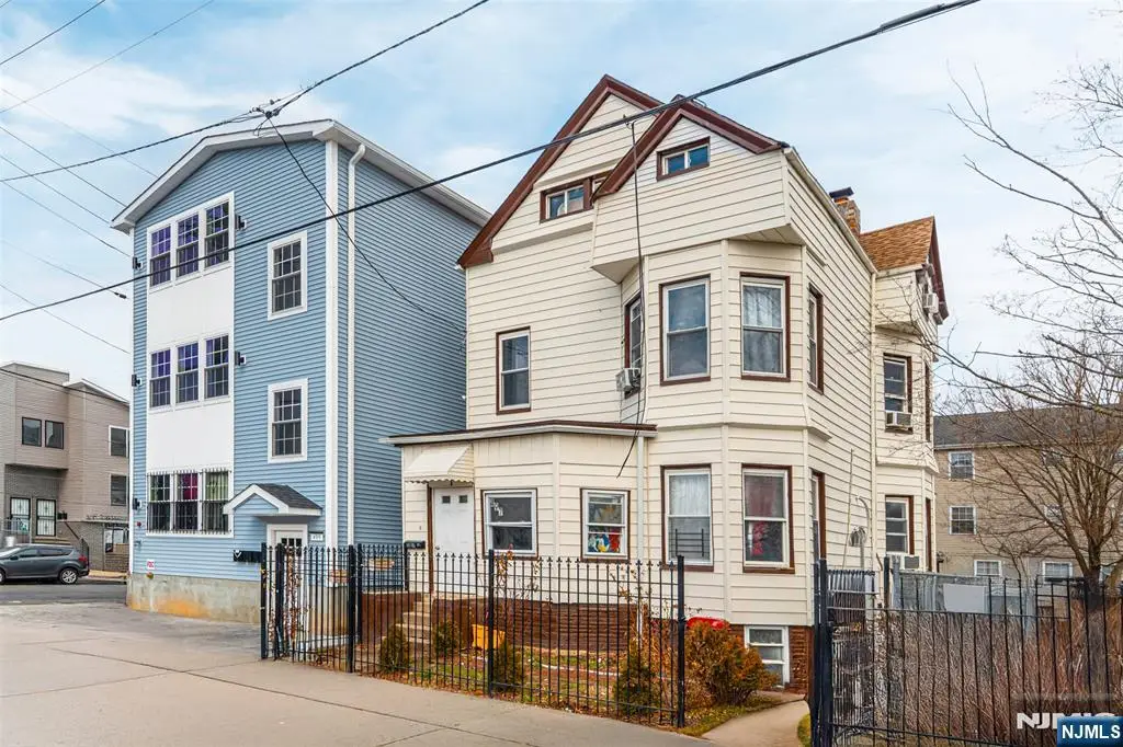 497 7th Avenue, Newark, NJ 07107 - #1