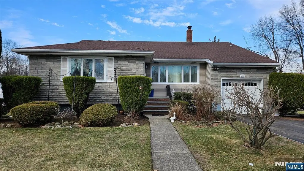 560 Boulevard, New Milford, NJ 07646 - #1