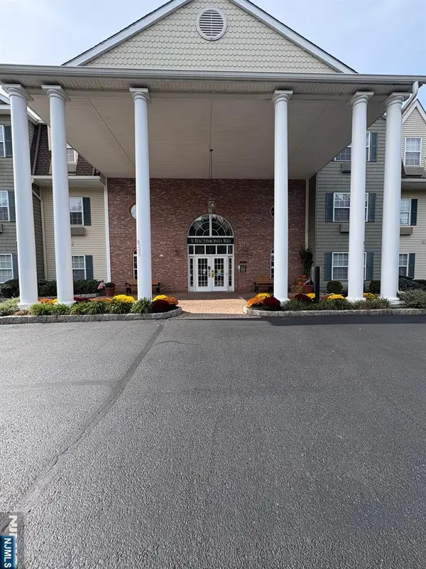 5415 Richmond Road, West Milford, NJ 07480