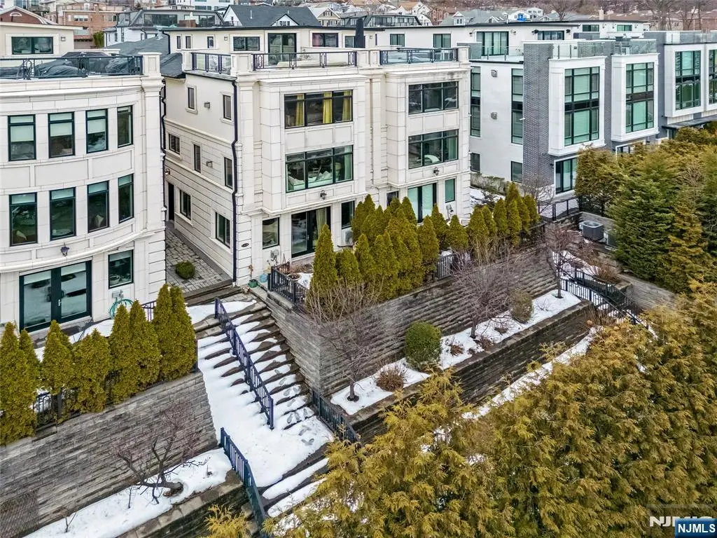 1228 River Road, Edgewater, NJ 07020 - #1