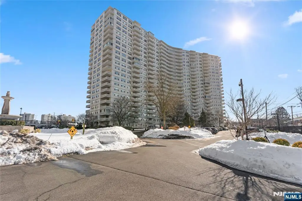 2000 Linwood Avenue 6E, Fort Lee, NJ 07024 - #1