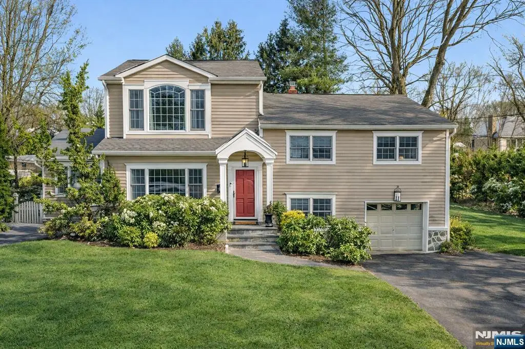 8 Kice Road, Florham Park, NJ 07932 - #1