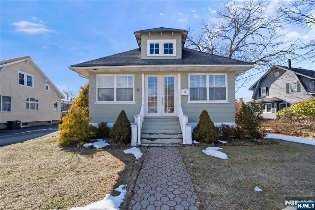 6 Center Street, Pompton Lakes, NJ 07442 - #1