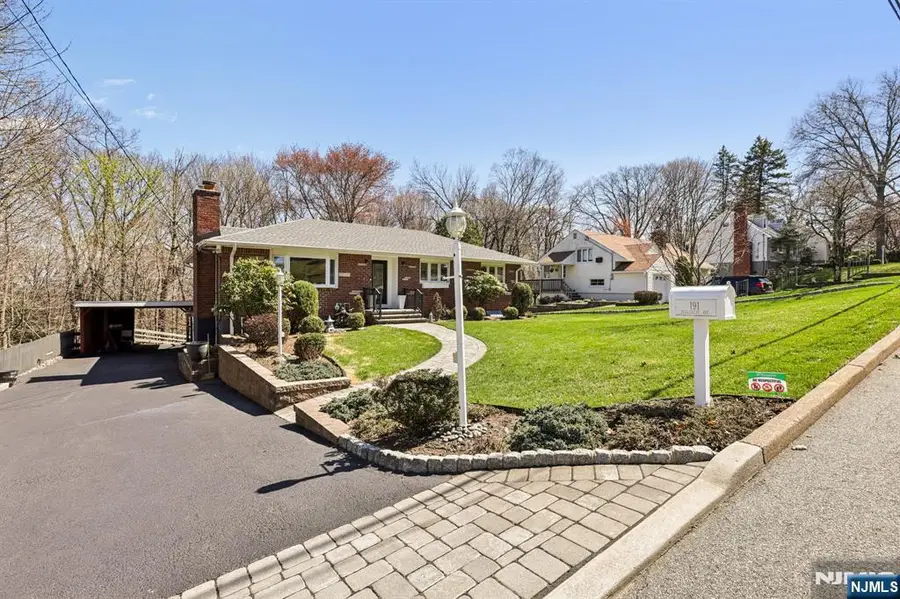 191 Hillcrest Avenue, Hawthorne, NJ 07506 - #2