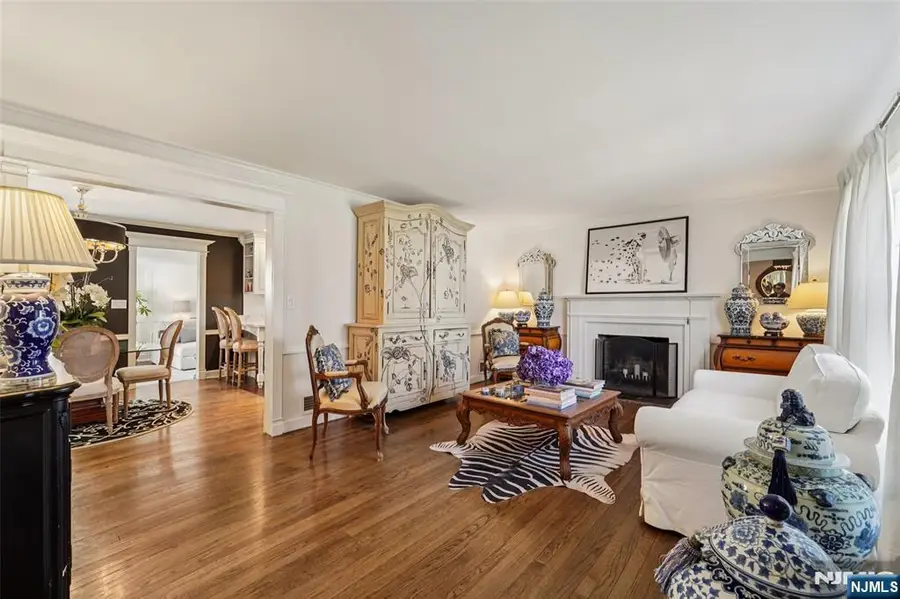 118 Lakewood Avenue, Ho Ho Kus, NJ 07423 - #3