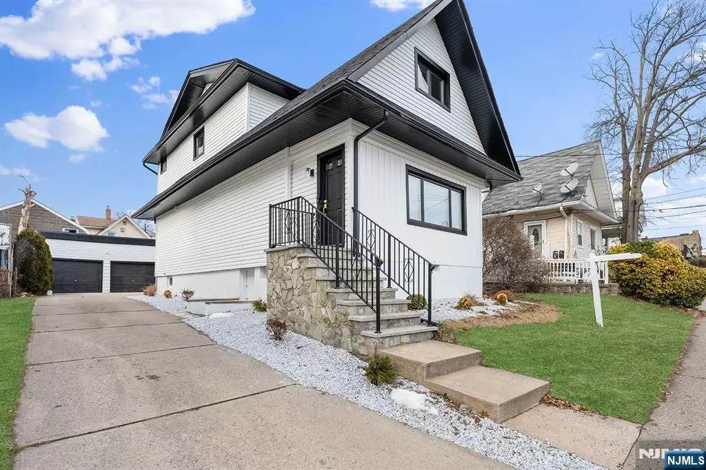 290 Queen Anne Road, Teaneck, NJ 07666 - #1