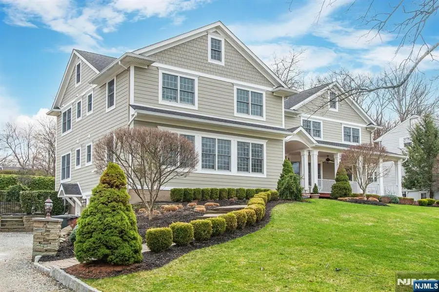 12 Maple Drive, North Caldwell, NJ 07006 - #2