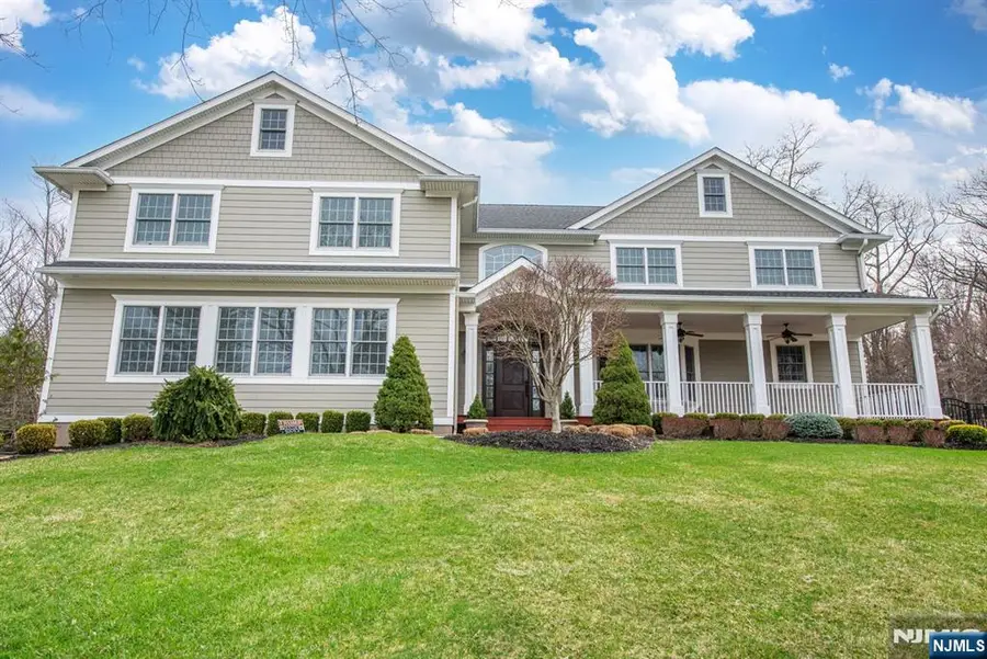 12 Maple Drive, North Caldwell, NJ 07006 - #3