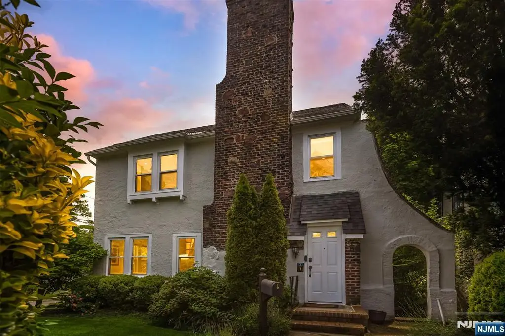 5 Canterbury Drive, Montclair, NJ 07042 - #1