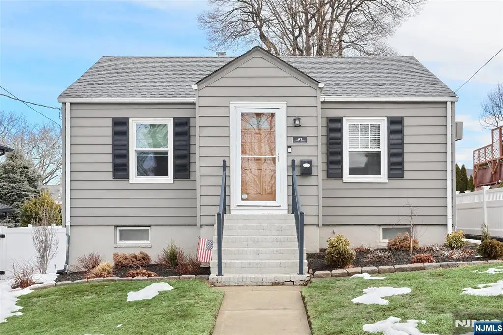 47 Franklin Avenue, Hasbrouck Heights, NJ 07604 - #1