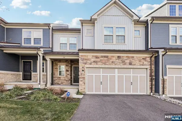 28 Dahlia Drive, Warren, NJ 07059