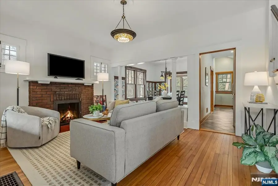 15 Garfield Place, Montclair, NJ 07043 - #3