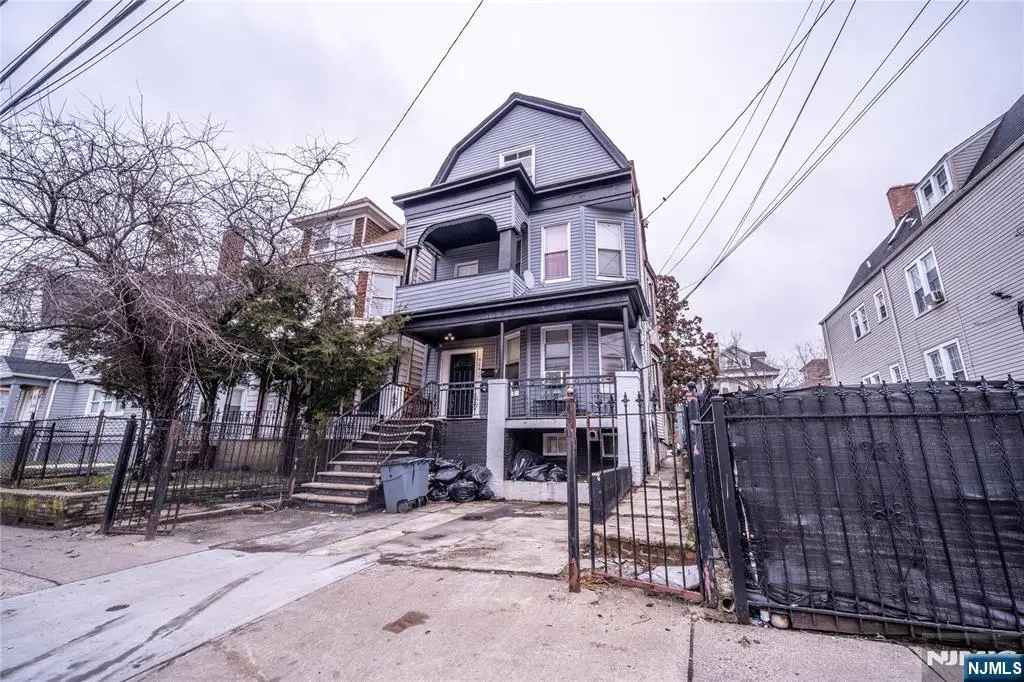 924 Grove Street, Irvington, NJ 07111 - #1