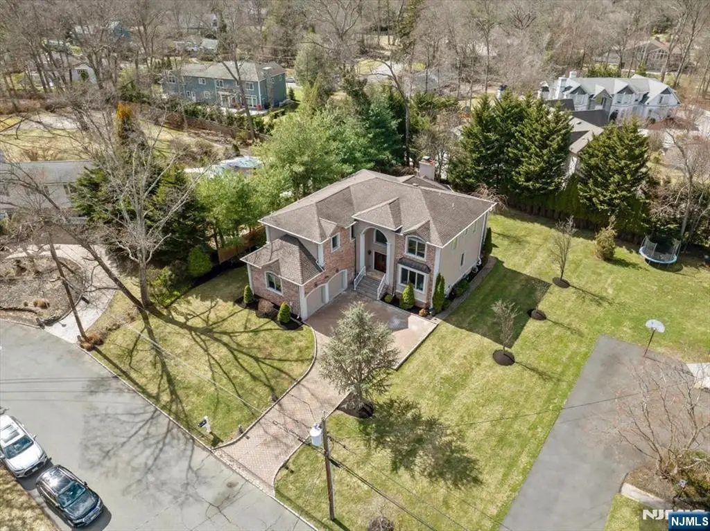 20 Bearbrook Drive, Woodcliff Lake, NJ 07677 - #1