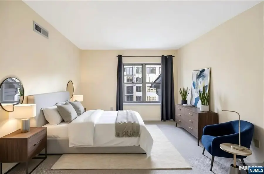 26 Ave At Port Imperial 416, West New York, NJ 07093 - #3