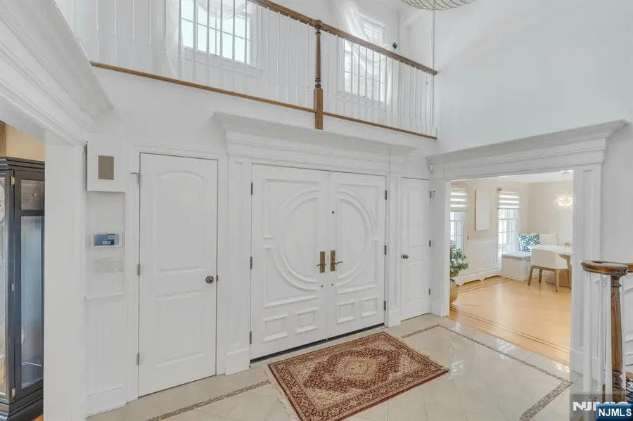 1 Seton Lane, Mahwah, NJ 07430 - #2