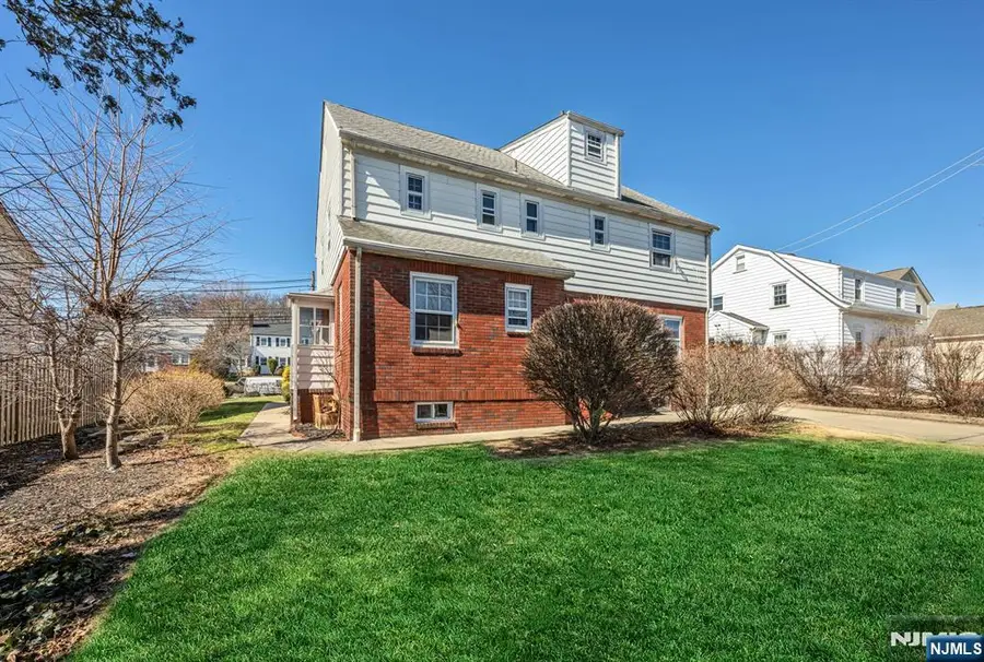 164 Chestnut Street, Garfield, NJ 07026 - #2