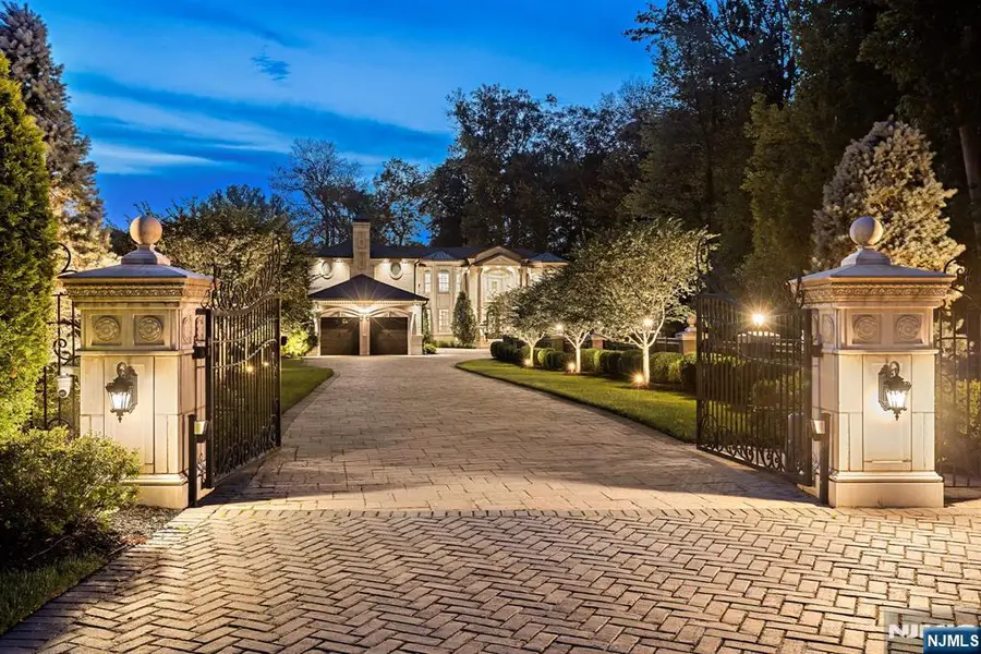 56 Lilac Lane, Paramus, NJ 07652 - #2