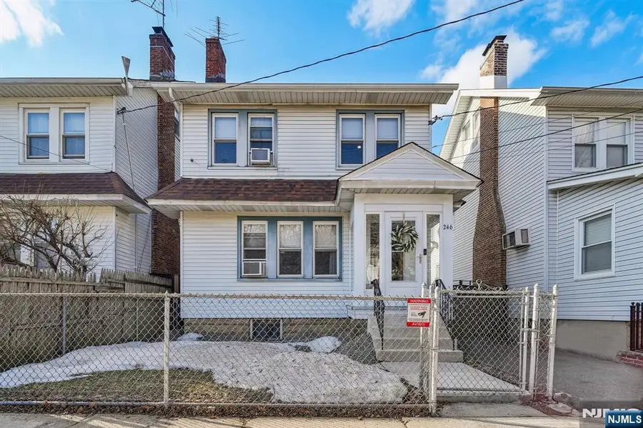 246 9th Street, Newark, NJ 07107 - #2