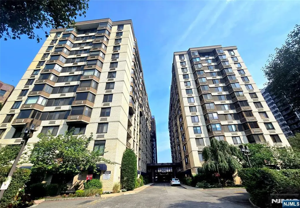 316 Prospect Avenue 2D, Hackensack, NJ 07601 - #1