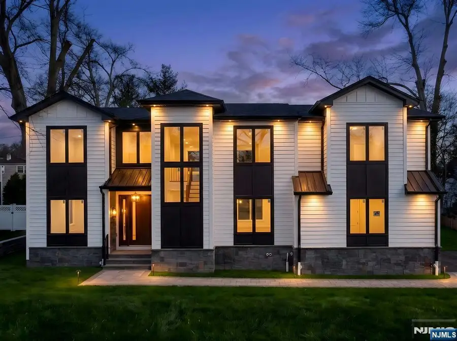 311 Walnut Street, Township Of Washington, NJ 07676 - #2