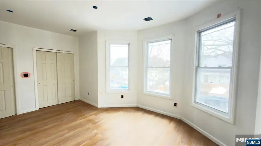 346-348 Woodside Avenue, Newark, NJ 07104 - #3