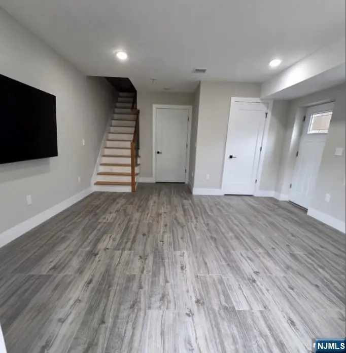 40 Wright Avenue, Jersey City, NJ 07306 - #3