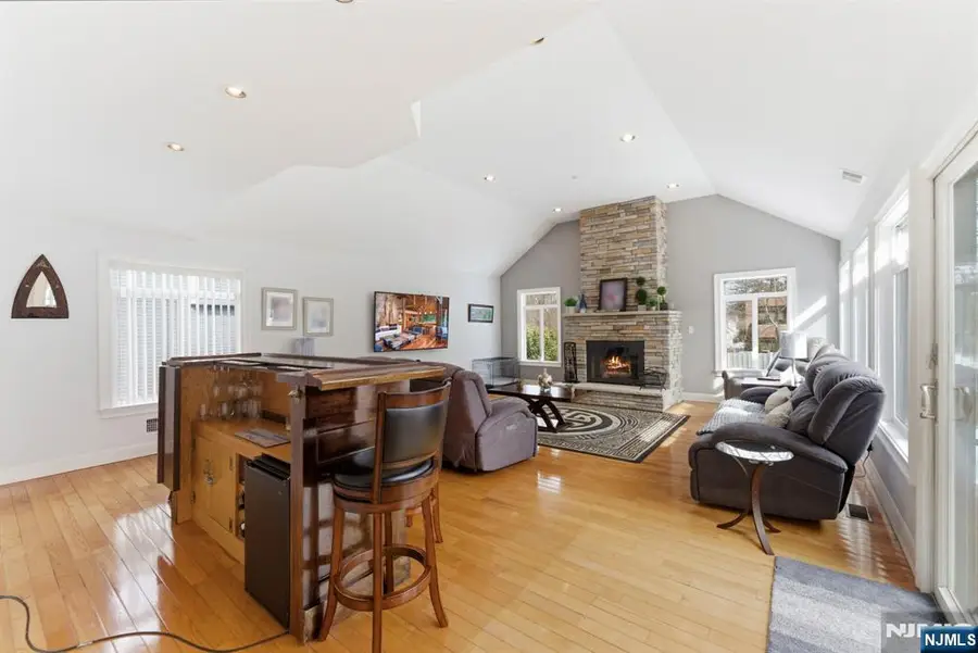 60 Belleview Avenue, Butler, NJ 07405 - #3