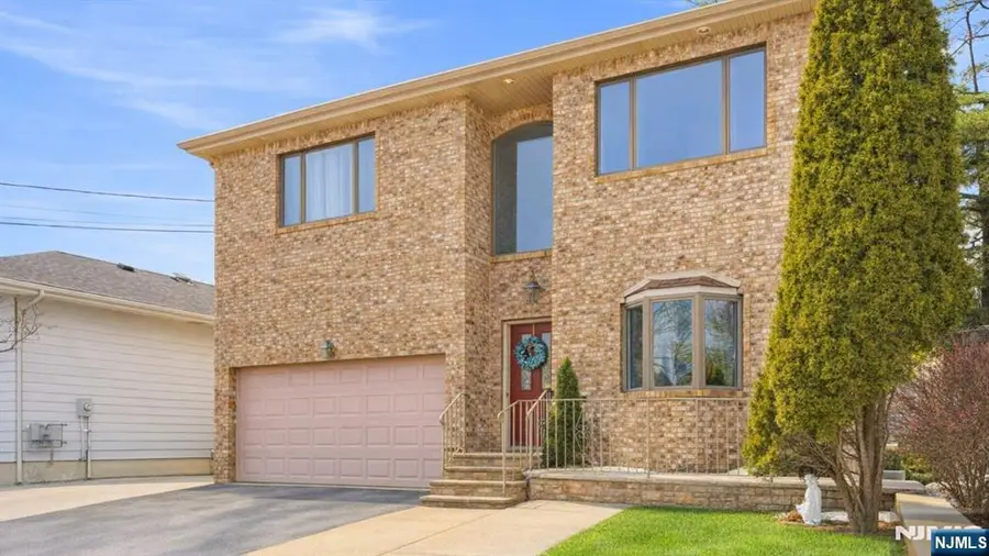 270 Baldwin Avenue, Hasbrouck Heights, NJ 07604 - #2