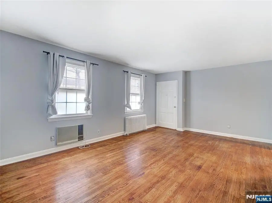 251 Elmwood Avenue, Maplewood, NJ 07040 - #3