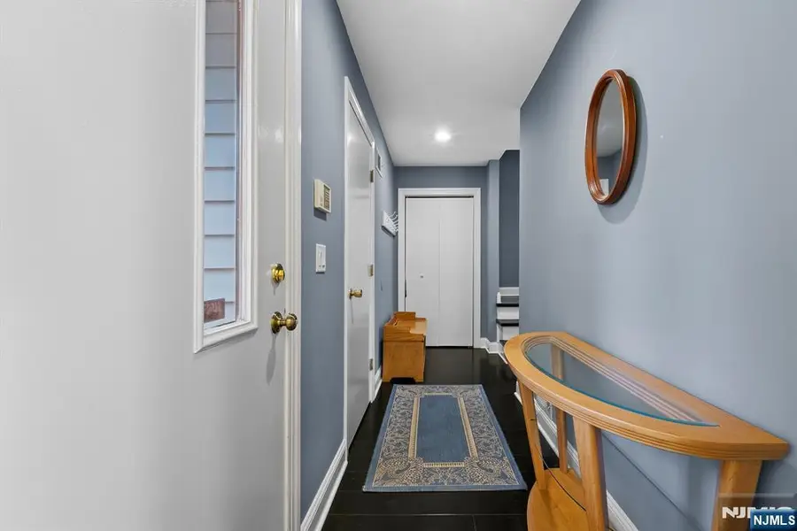 15 Littlewood Court, Wayne, NJ 07470 - #2