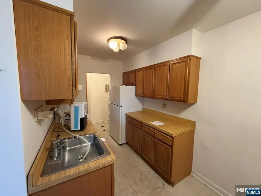 462 River Road C, Nutley, NJ 07110 - #3