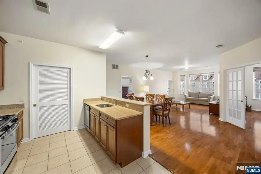 4142 Cory Lane, Elmwood Park, NJ 07407 - #3