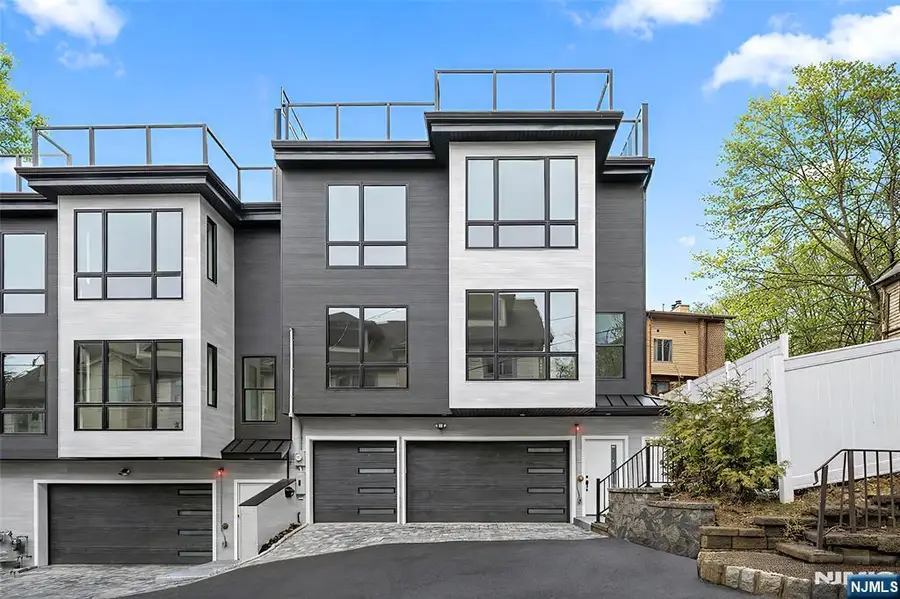 1456 River Road, Edgewater, NJ 07020 - #2