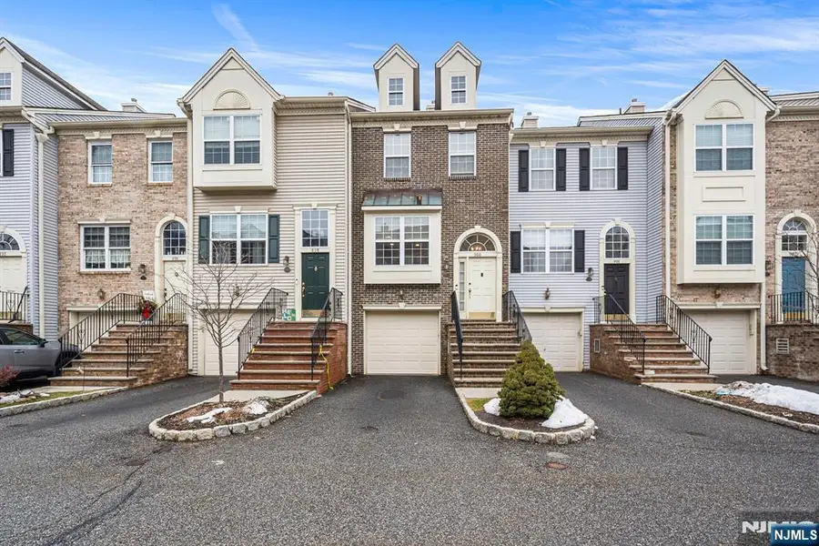 900 Somerset Court, Ramsey, NJ 07446 - #2